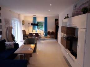 APARTMENT Top1, 2 Schlafzimmer 3 Betten BESTROOMS eU